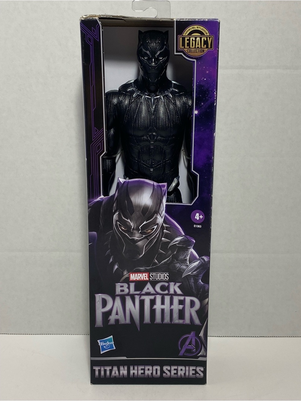 MARVEL BLACK PANTHER FIGURE